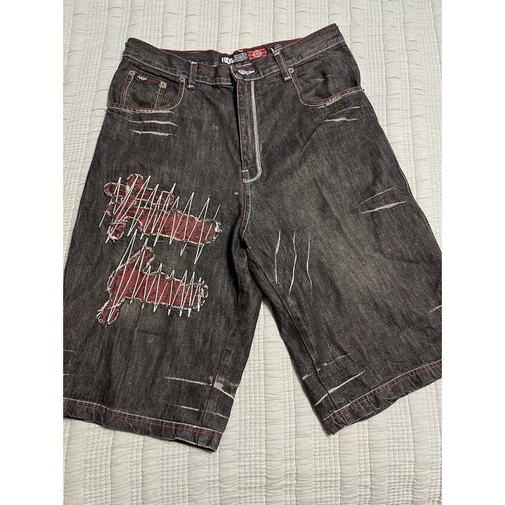 VTG Y2K Men's Wide-Leg Skate Focus Jeans Denim Shorts Jorts Size 32 JNCO Style